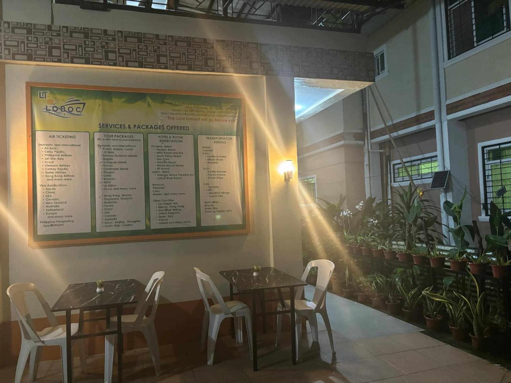 Andresas Homestay Loboc Eksteriør billede