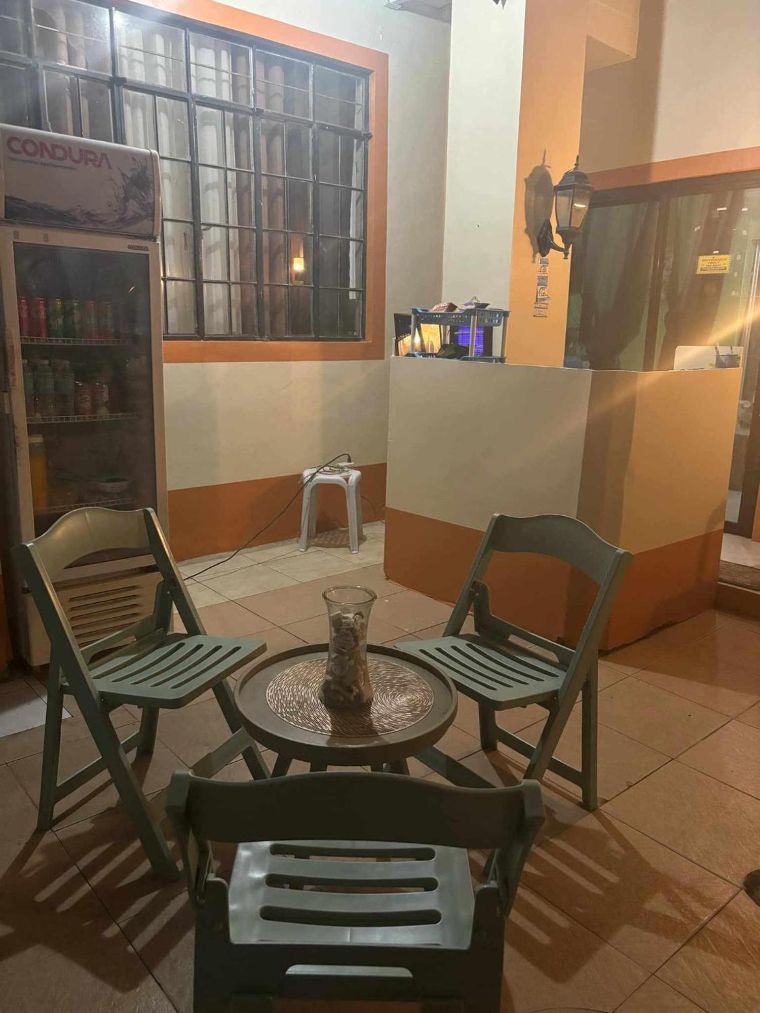 Andresas Homestay Loboc Eksteriør billede