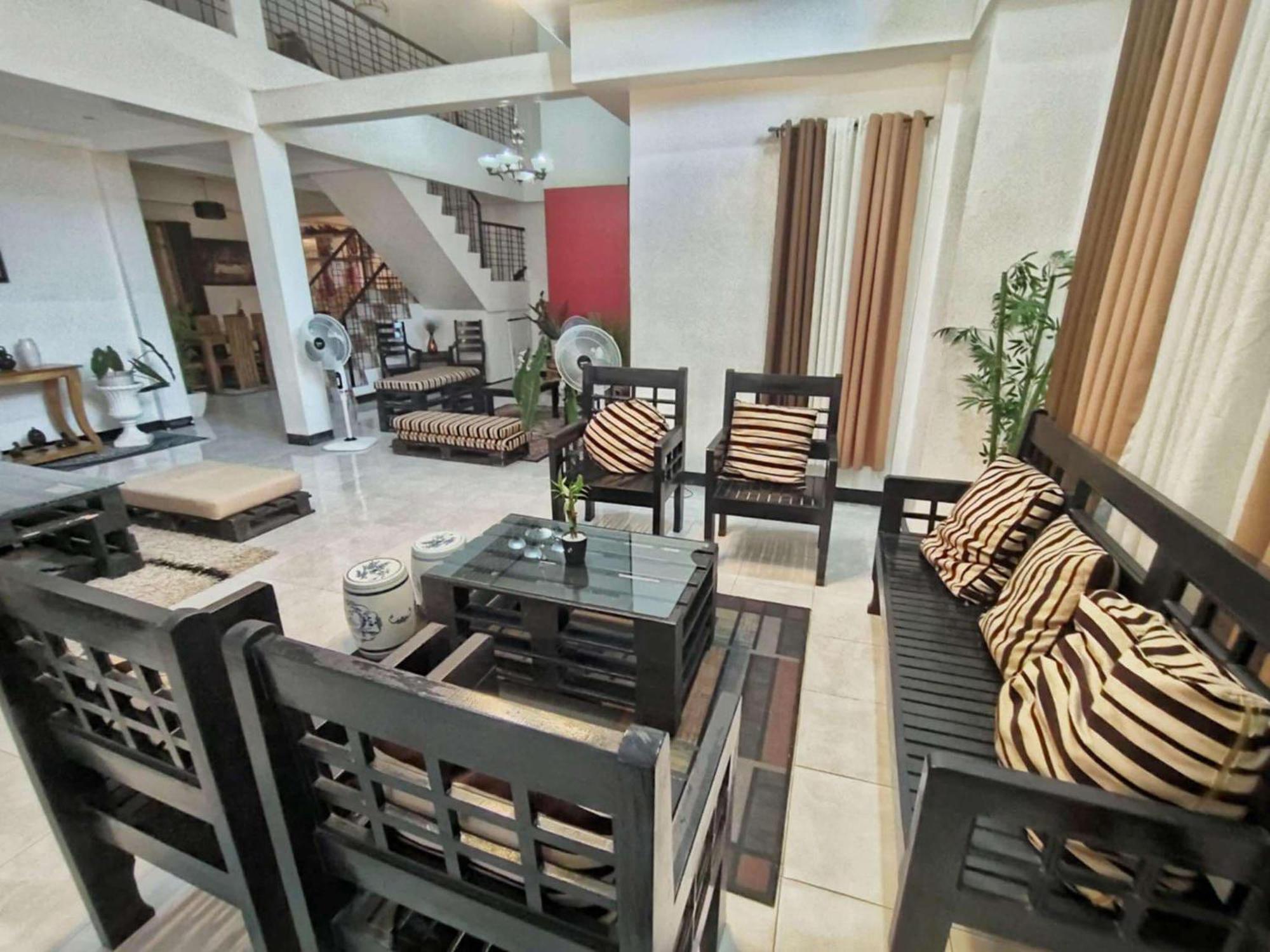 Andresas Homestay Loboc Eksteriør billede